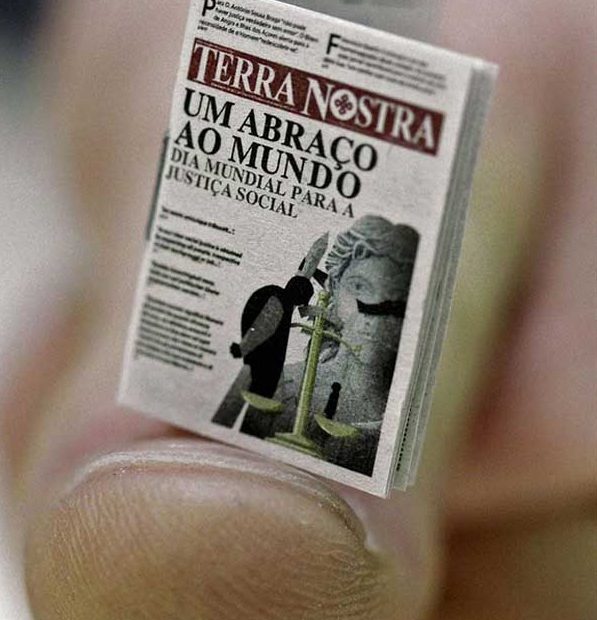 <!--:es-->‘Terra Nostra’, el periódico más pequeño del mundo<!--:--><!--:pt-->‘Terra Nostra’, o jornal mais pequeno do mundo<!--:-->