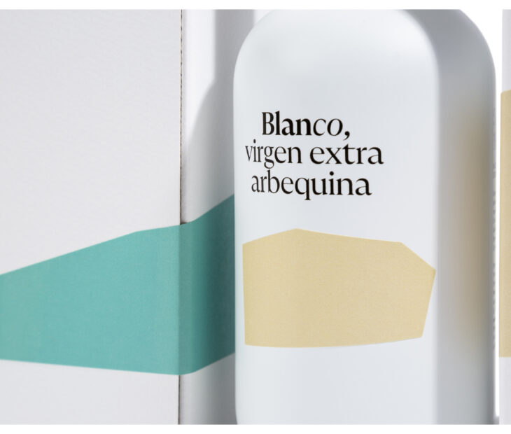 Blanco, aceite de oliva virgen extra con packaging inspirado en Matisse y sus papeles recortados